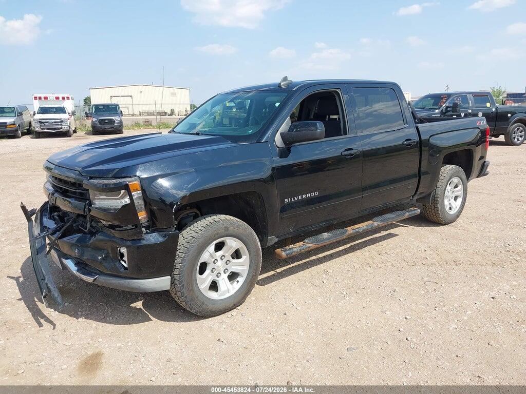 3GCUKREC7JG532135 2018 CHEVROLET SILVERADO 1500 photo no. 2