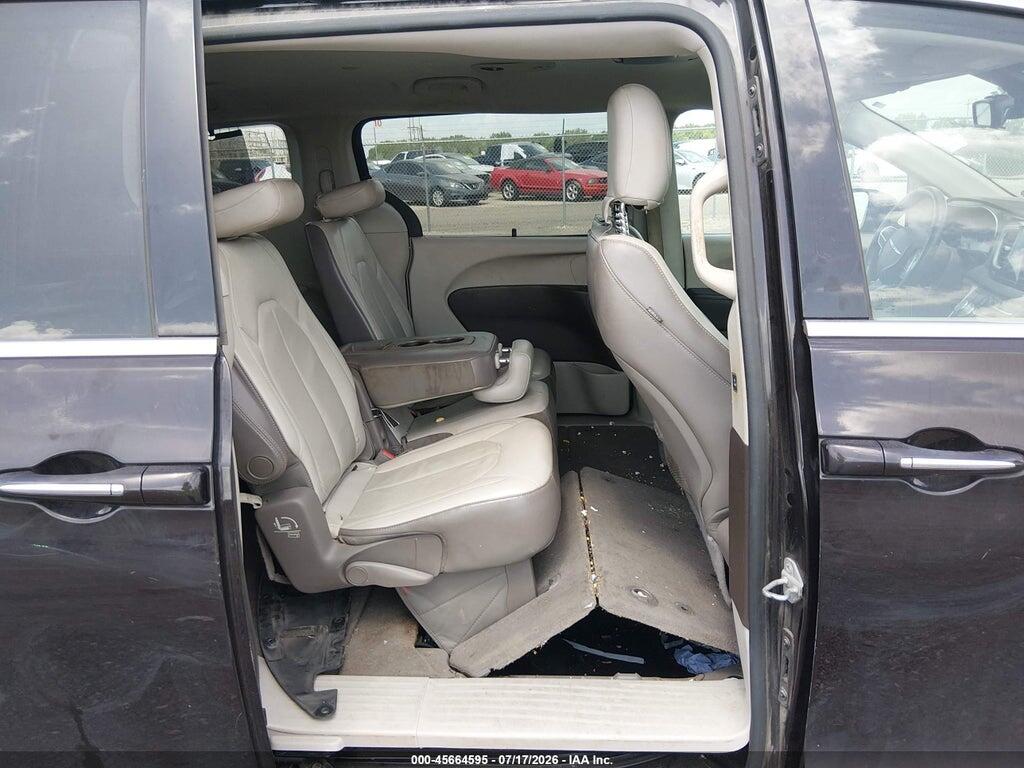 2C4RC1BG9HR587749 2017 CHRYSLER PACIFICA photo no. 8