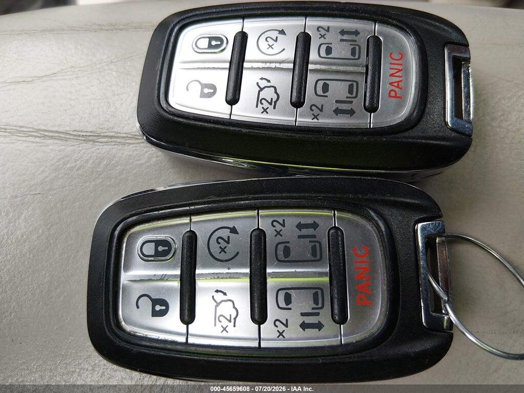 2C4RC1BG4HR720031 2017 CHRYSLER PACIFICA photo no. 11