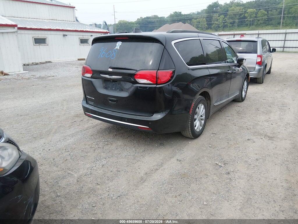 2C4RC1BG4HR720031 2017 CHRYSLER PACIFICA photo no. 4