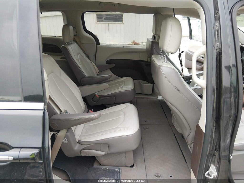 2C4RC1BG4HR720031 2017 CHRYSLER PACIFICA photo no. 8