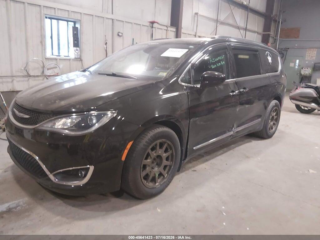 2C4RC1BG3HR554892 2017 CHRYSLER PACIFICA photo no. 2