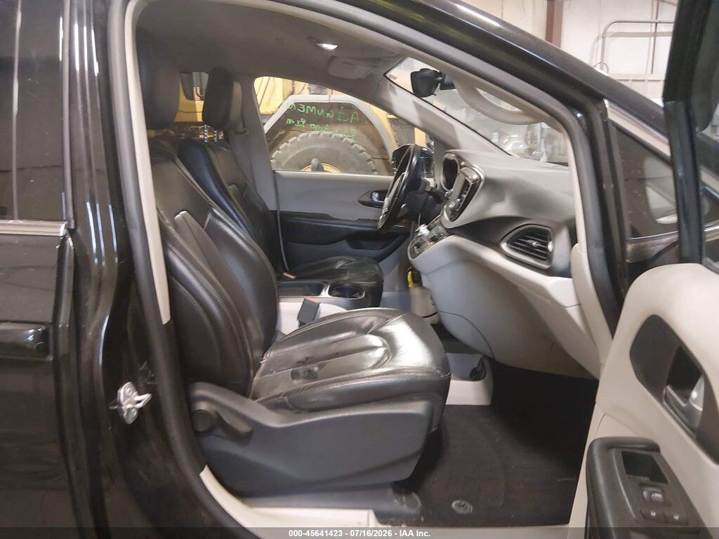 2C4RC1BG3HR554892 2017 CHRYSLER PACIFICA photo no. 5