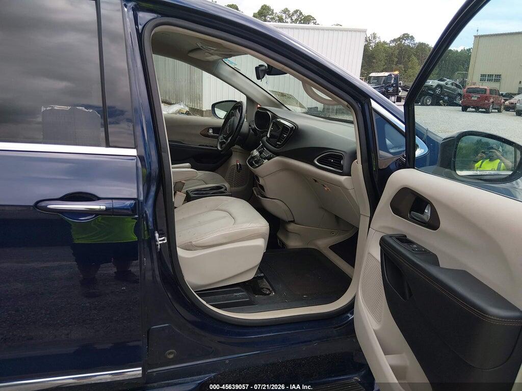2C4RC1BG3HR633530 2017 CHRYSLER PACIFICA photo no. 5