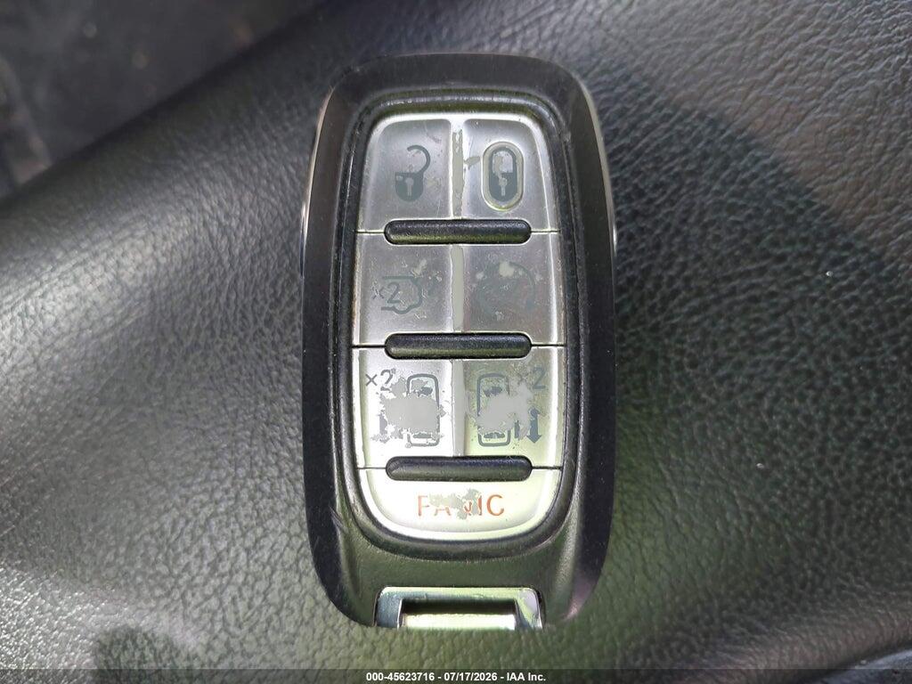2C4RC1EG9HR525005 2017 CHRYSLER PACIFICA photo no. 11
