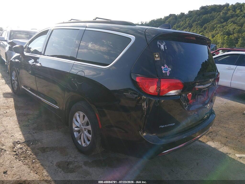 2C4RC1BG3HR635066 2017 CHRYSLER PACIFICA photo no. 3