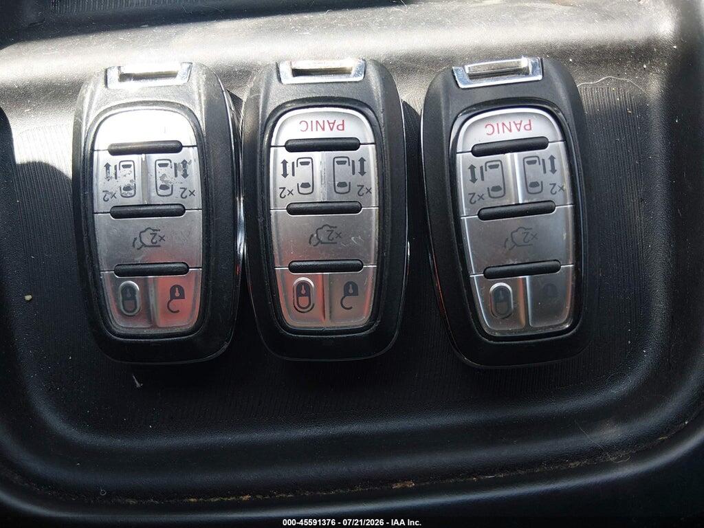 2C4RC1BG3HR771827 2017 CHRYSLER PACIFICA photo no. 11