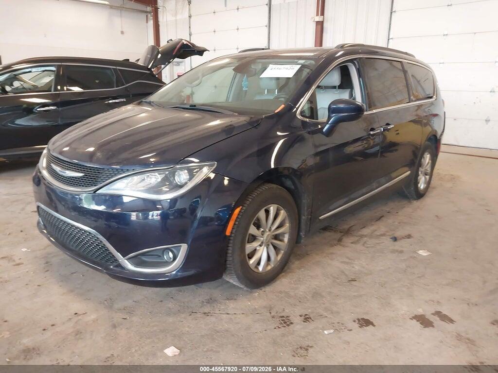 2C4RC1BG7HR823573 2017 CHRYSLER PACIFICA photo no. 2
