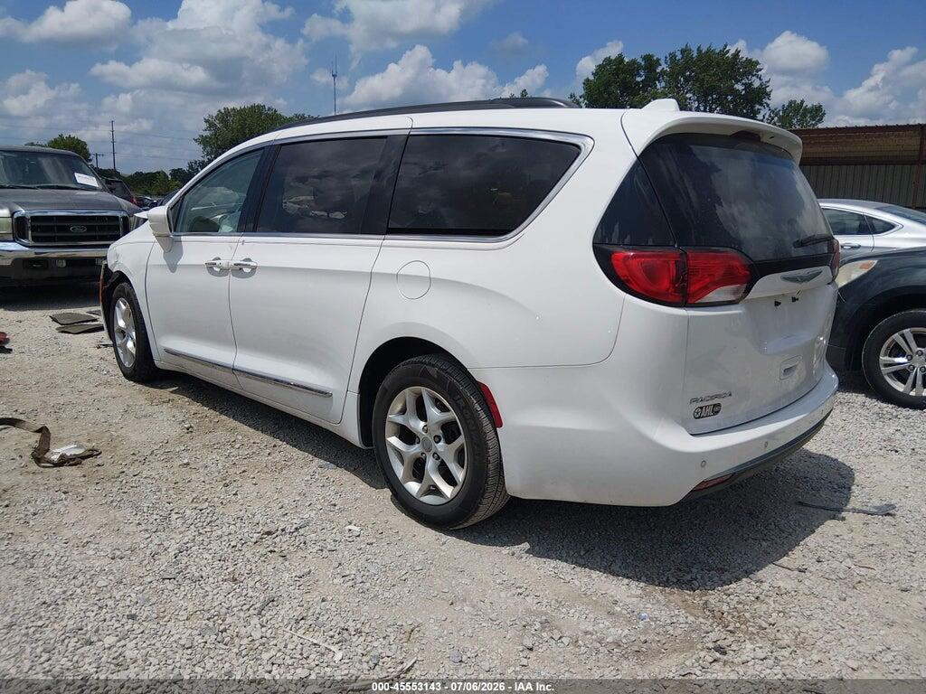 2C4RC1BG4HR809906 2017 CHRYSLER PACIFICA photo no. 3