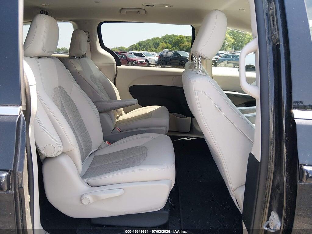 2C4RC1H73HR765081 2017 CHRYSLER PACIFICA HYBRID photo no. 8
