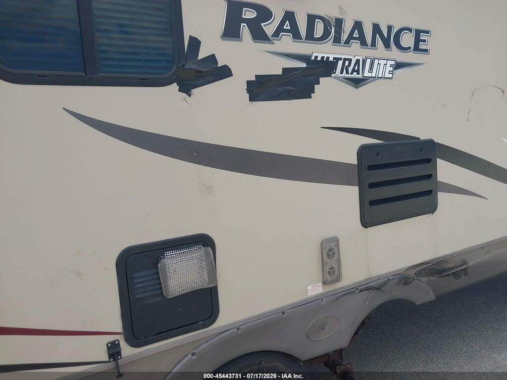 5RXFB3229H2339261 2017 CRUISER RADIANCE 25 RL photo no. 6