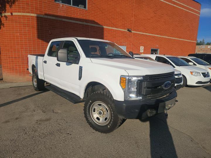 1FT8W3B60HED95980 2017 FORD F350 photo no. 1