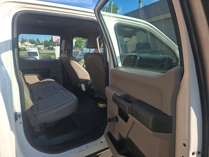 1FT8W3B60HED95980 2017 FORD F350 photo no. 6