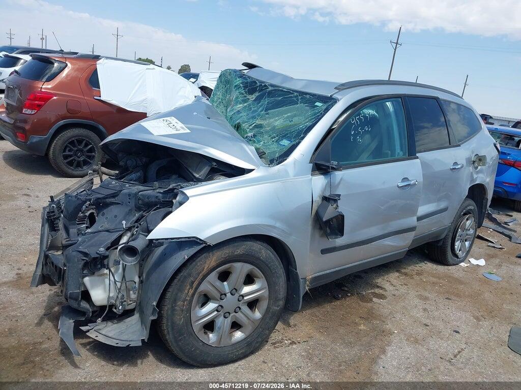 1GNKRFED0EJ285272 2014 CHEVROLET TRAVERSE photo no. 2