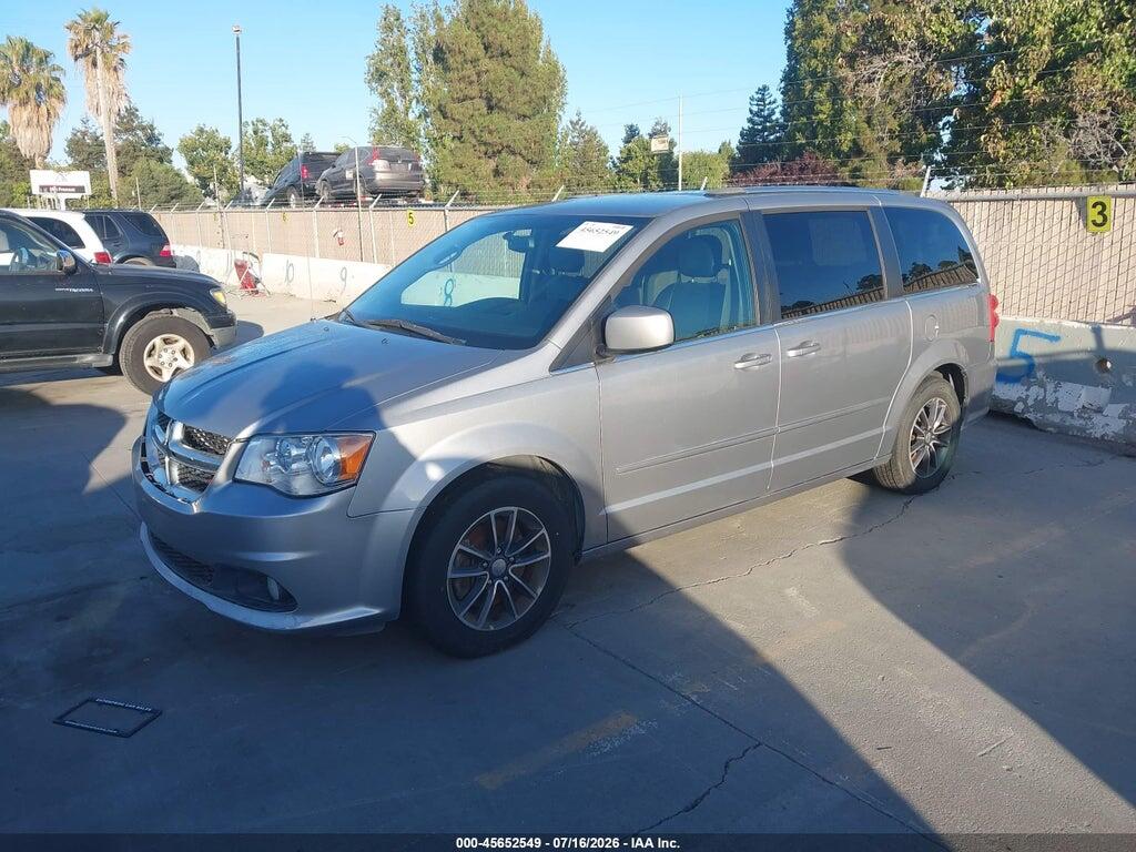 2C4RDGCGXHR861507 2017 DODGE GRAND CARAVAN photo no. 2