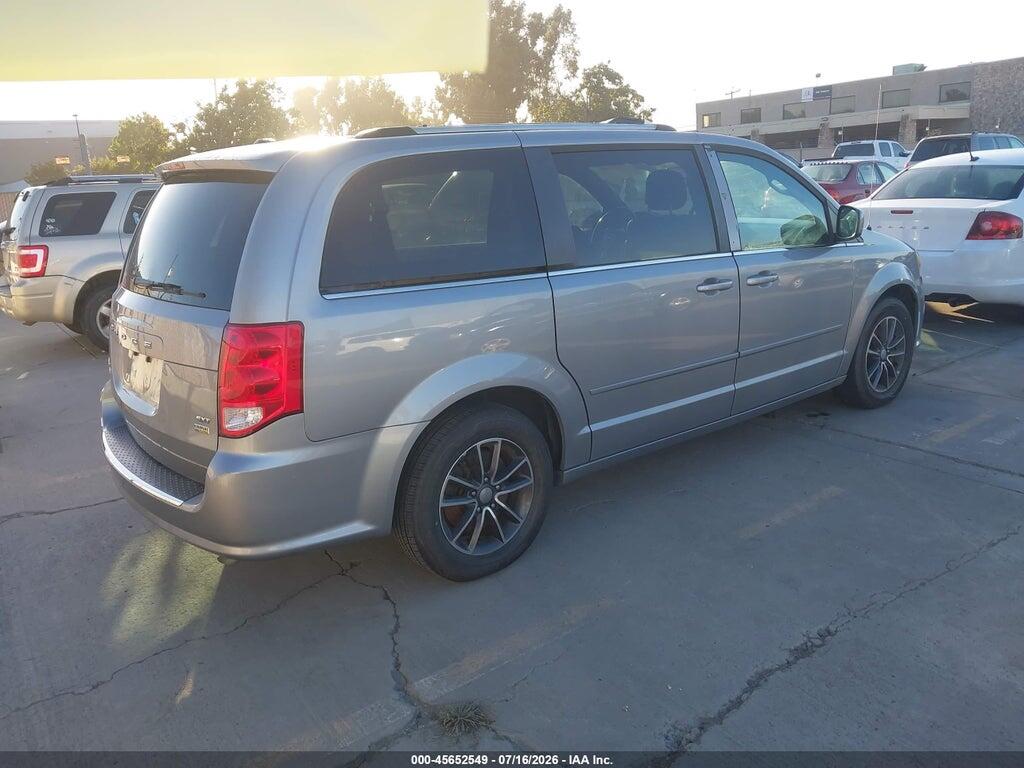 2C4RDGCGXHR861507 2017 DODGE GRAND CARAVAN photo no. 4