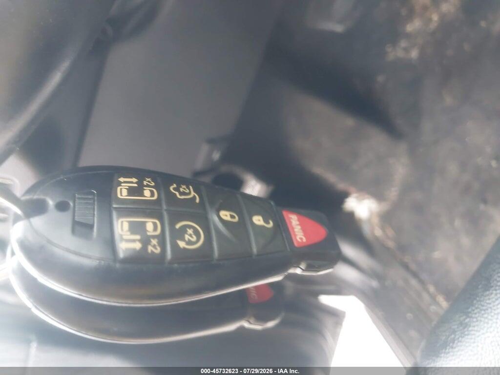 2C4RDGEGXHR593670 2017 DODGE GRAND CARAVAN photo no. 11
