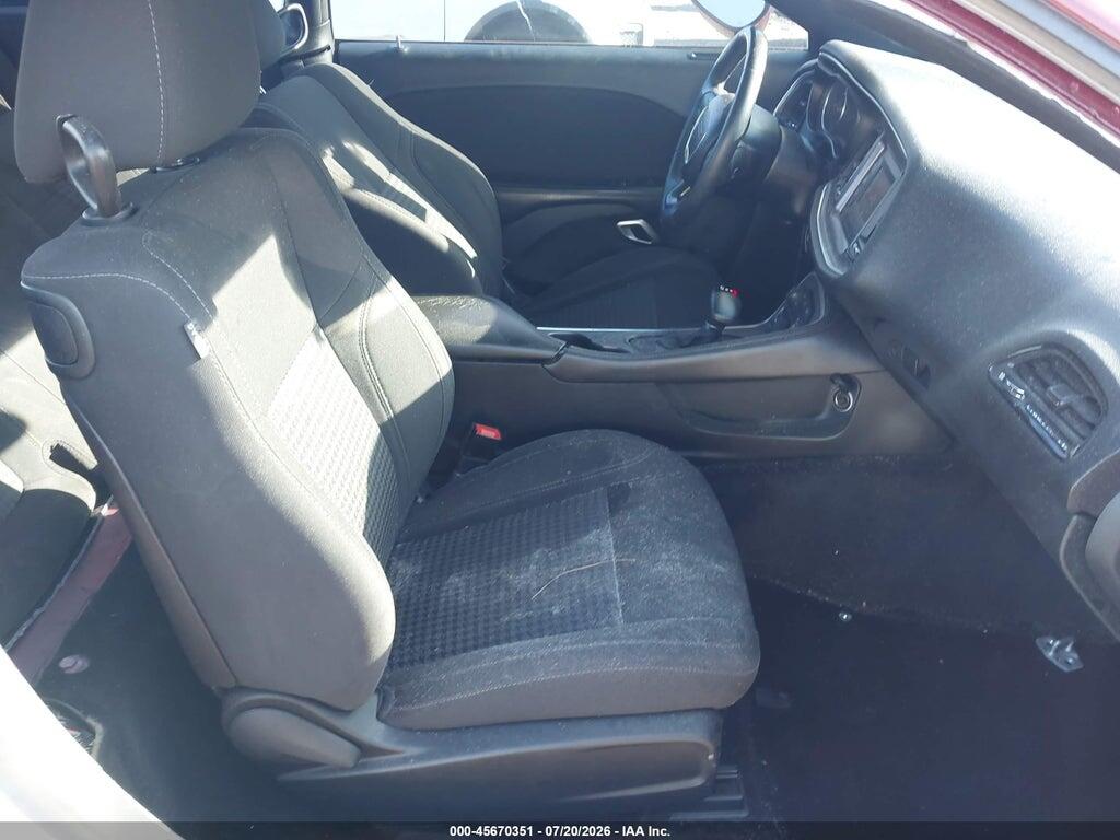 2C3CDZBT5HH555065 2017 DODGE CHALLENGER photo no. 5