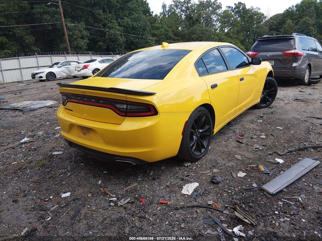 2C3CDXHG6HH666643 2017 DODGE CHARGER photo no. 4