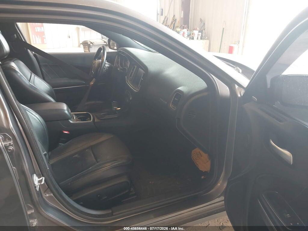 2C3CDXHG2HH589401 2017 DODGE CHARGER photo no. 5