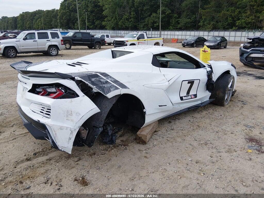 1G1YM3D49S5501165 2025 CHEVROLET CORVETTE E-RAY photo no. 4