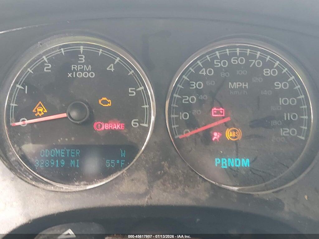 1GKS2MEF1BR117645 2011 GMC YUKON XL 1500 photo no. 7