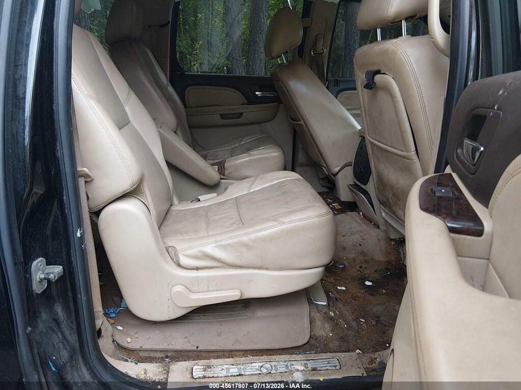 1GKS2MEF1BR117645 2011 GMC YUKON XL 1500 photo no. 8