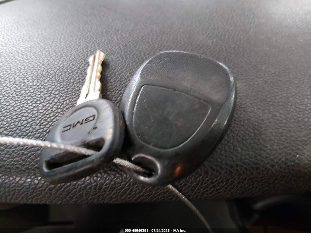 1GTR2VE39BZ368919 2011 GMC SIERRA 1500 photo no. 11