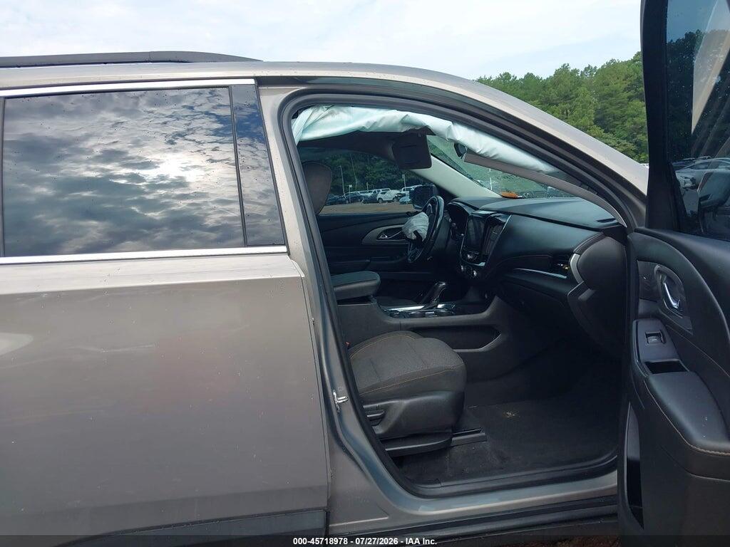 1GNERGKW5JJ219030 2018 CHEVROLET TRAVERSE photo no. 5