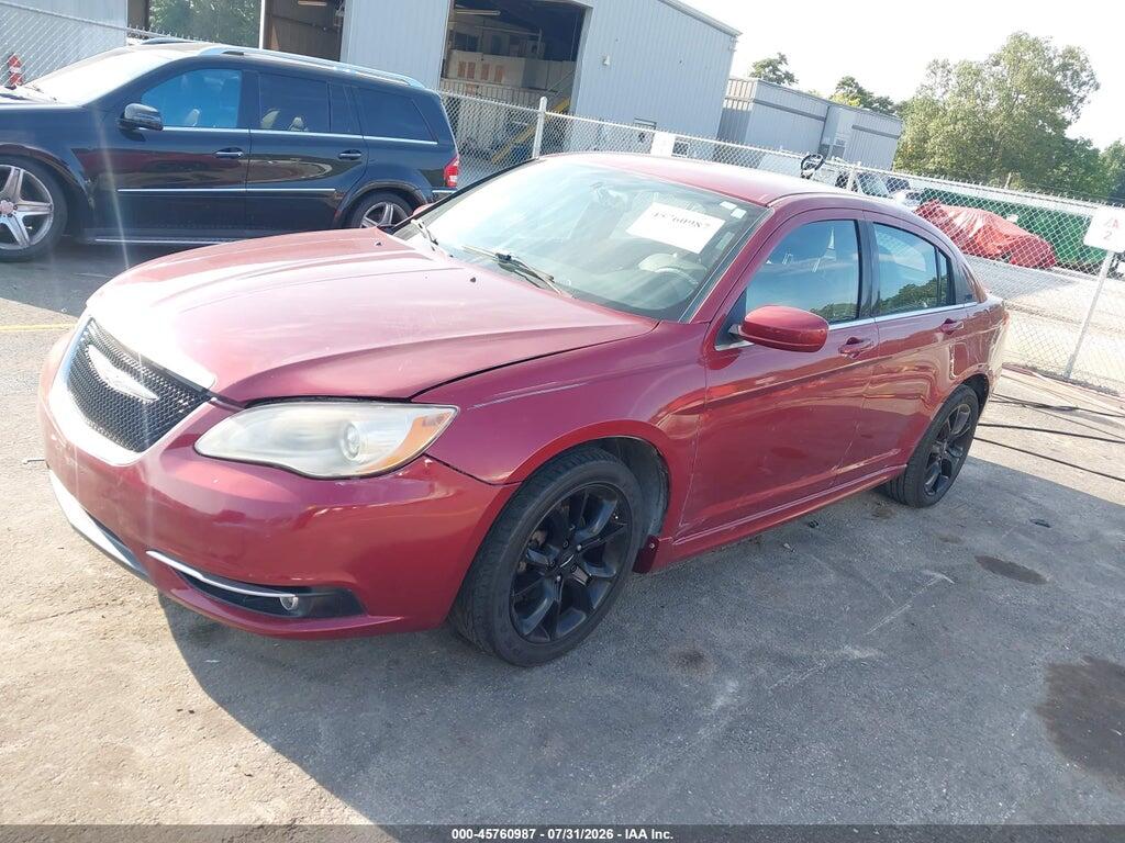 1C3CCBCG8EN176785 2014 CHRYSLER 200 photo no. 2