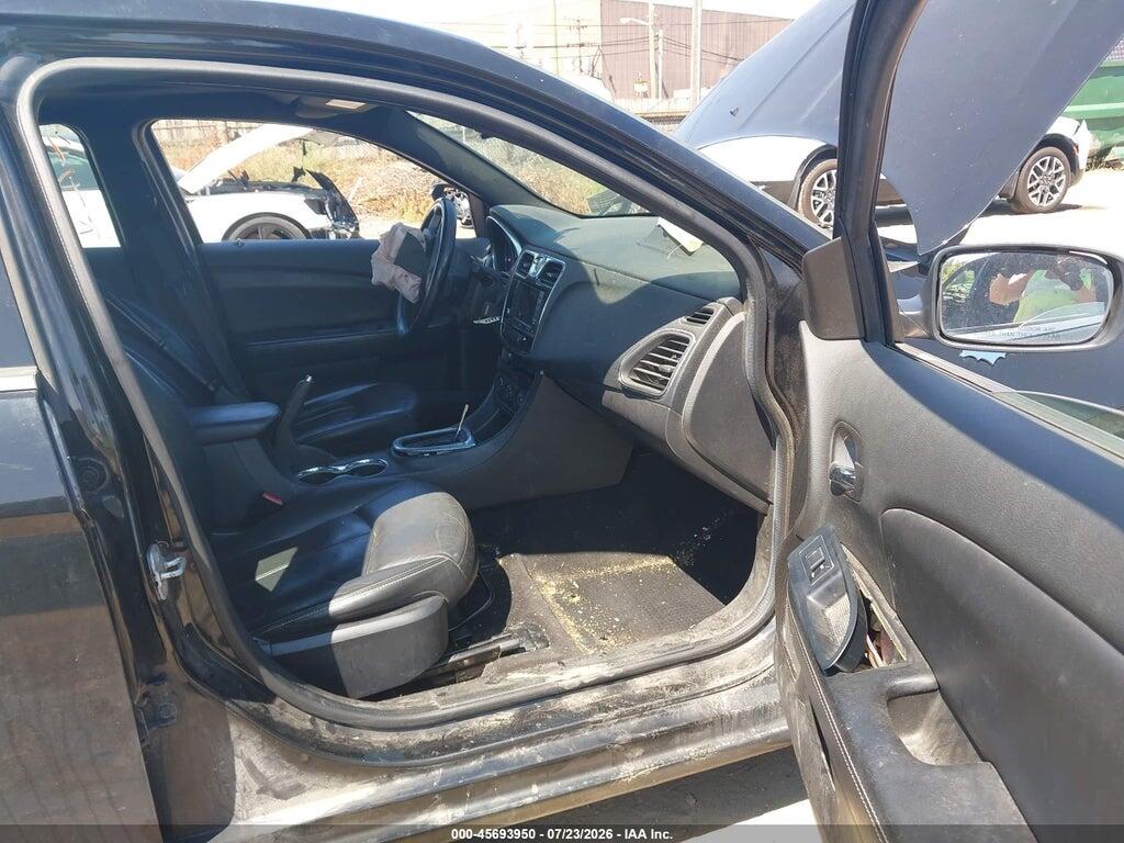 1C3CCBCG4EN178131 2014 CHRYSLER 200 photo no. 5