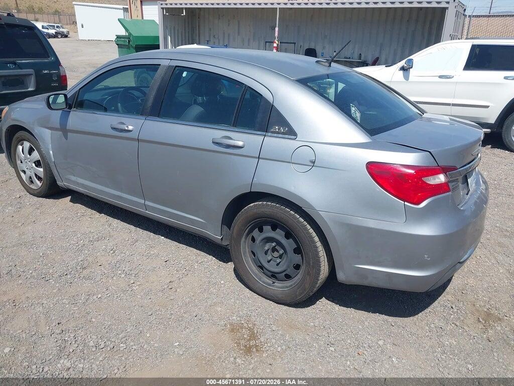 1C3CCBAB4EN122679 2014 CHRYSLER 200 photo no. 3