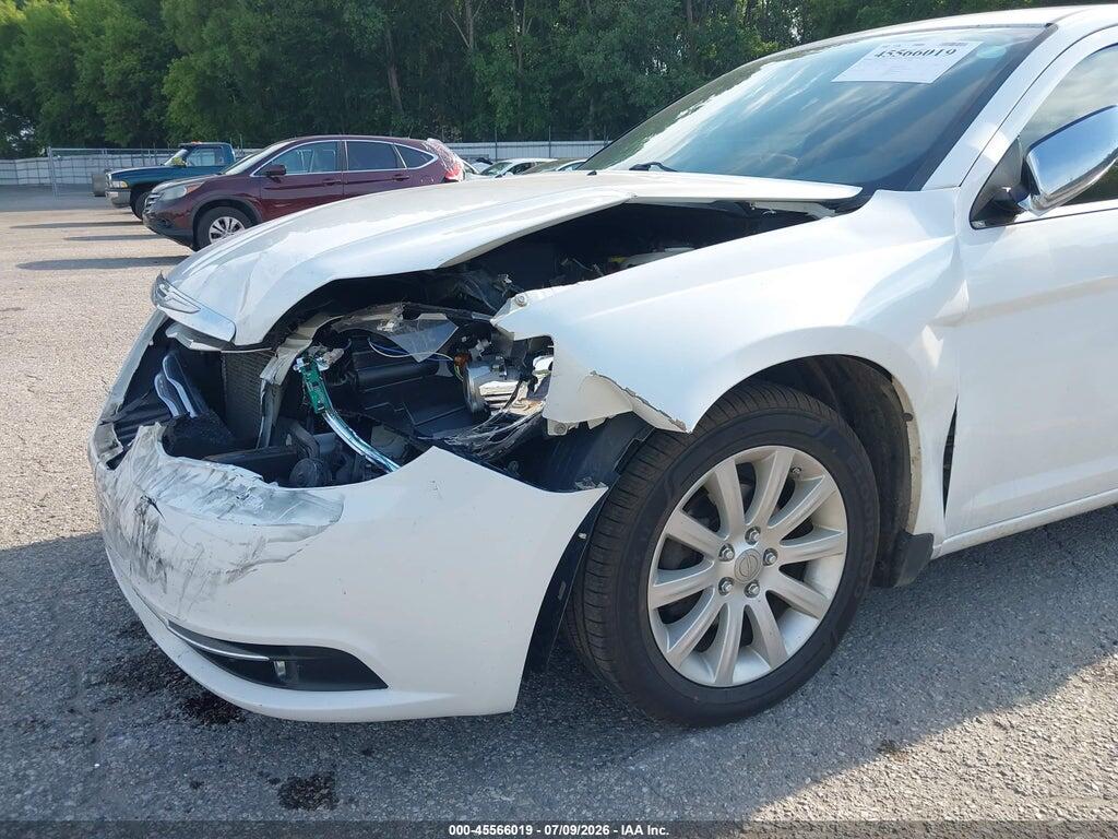 1C3CCBCG3EN159358 2014 CHRYSLER 200 photo no. 6