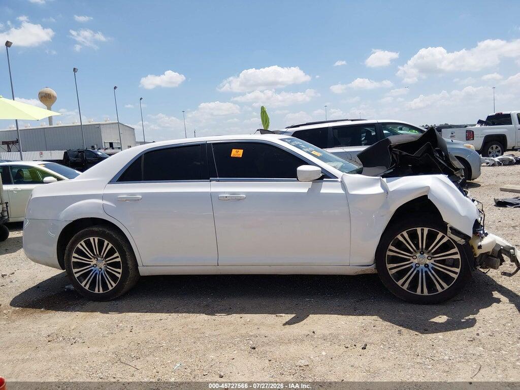 2C3CCABG8EH157030 2014 CHRYSLER 300 photo no. 12