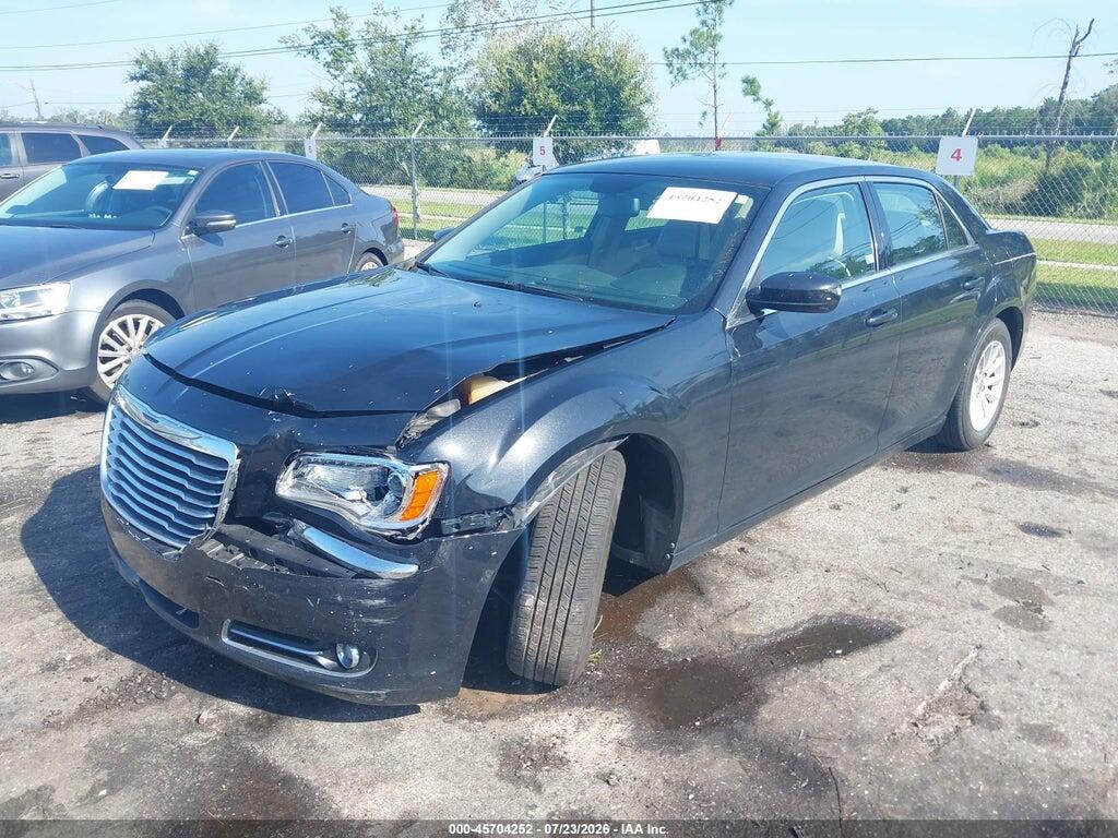 2C3CCAAG6EH118549 2014 CHRYSLER 300 photo no. 2