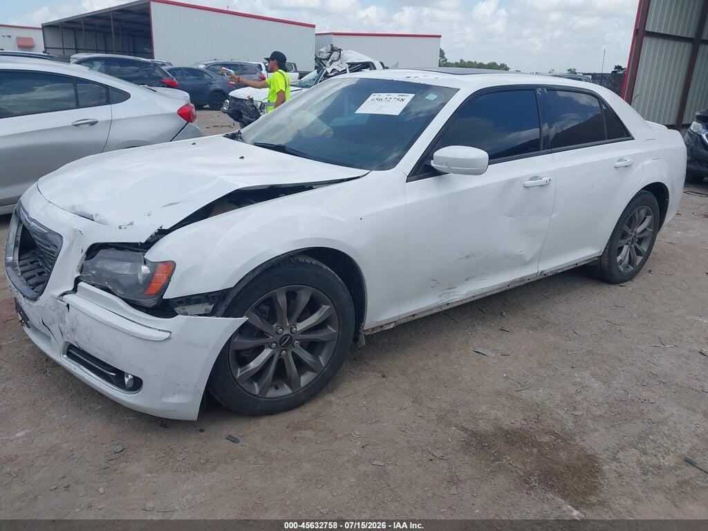 2C3CCAGG0EH297730 2014 CHRYSLER 300 photo no. 2