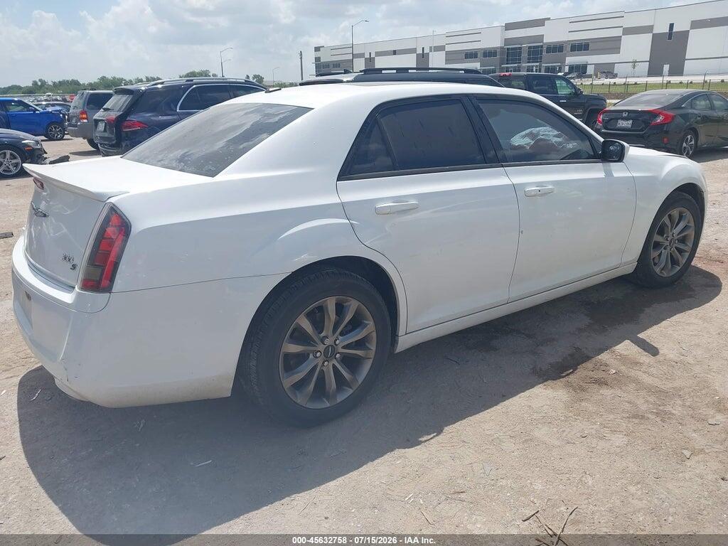 2C3CCAGG0EH297730 2014 CHRYSLER 300 photo no. 4