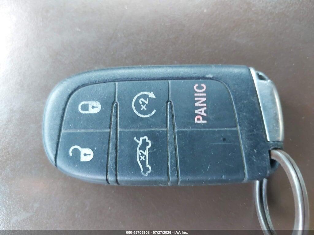 2C3CCAJT2EH149228 2014 CHRYSLER 300C photo no. 11