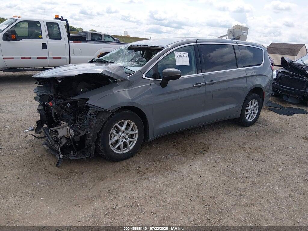 2C4RC1BG5PR546436 2023 CHRYSLER PACIFICA photo no. 2