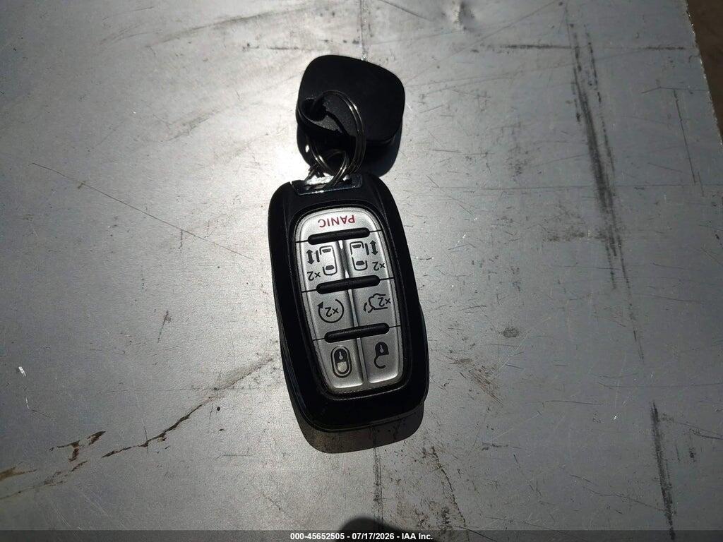 2C4RC3BG9PR585476 2023 CHRYSLER PACIFICA photo no. 11