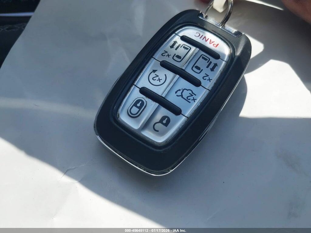 2C4RC3GG2PR593119 2023 CHRYSLER PACIFICA photo no. 11