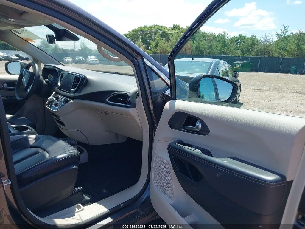 2C4RC1BG1PR564108 2023 CHRYSLER PACIFICA photo no. 5