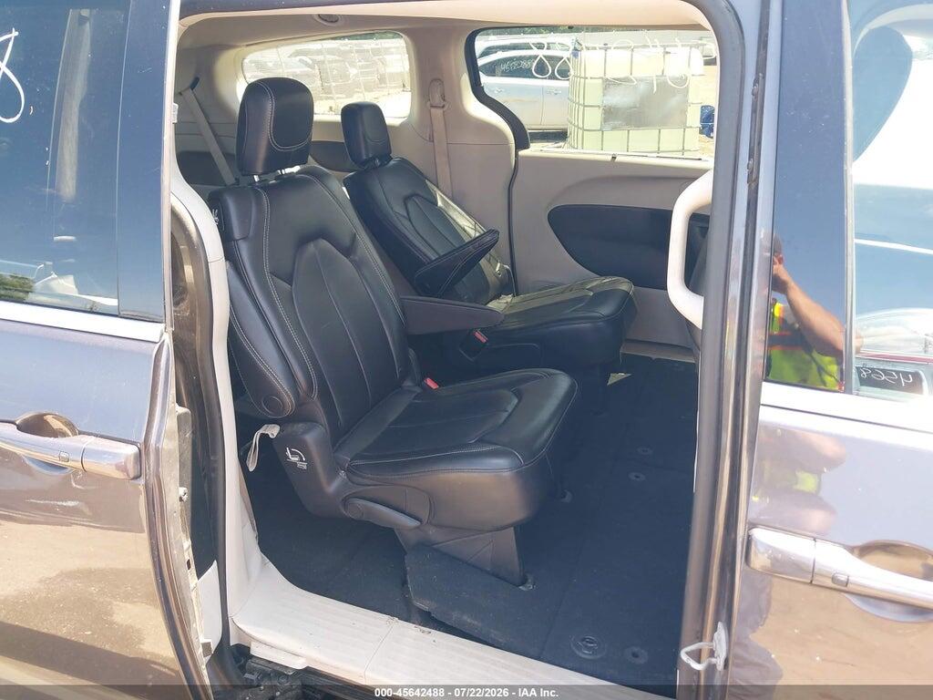 2C4RC1BG1PR564108 2023 CHRYSLER PACIFICA photo no. 8