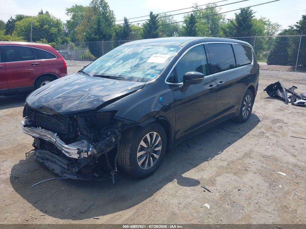 2C4RC1L72PR632107 2023 CHRYSLER PACIFICA HYBRID photo no. 2