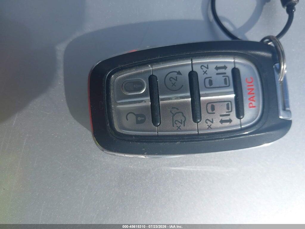 2C4RC1CG3PR525597 2023 CHRYSLER VOYAGER photo no. 11