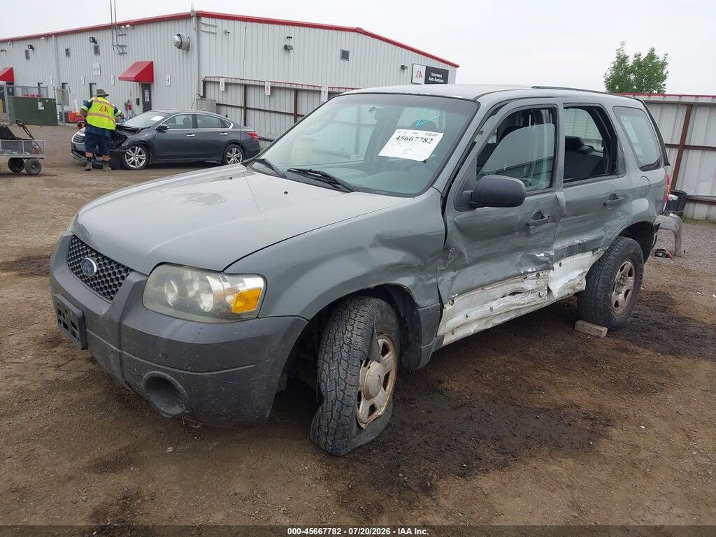 1FMYU02Z77KA89904 2007 FORD ESCAPE photo no. 2