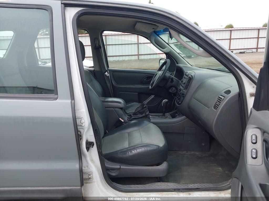 1FMYU02Z77KA89904 2007 FORD ESCAPE photo no. 5
