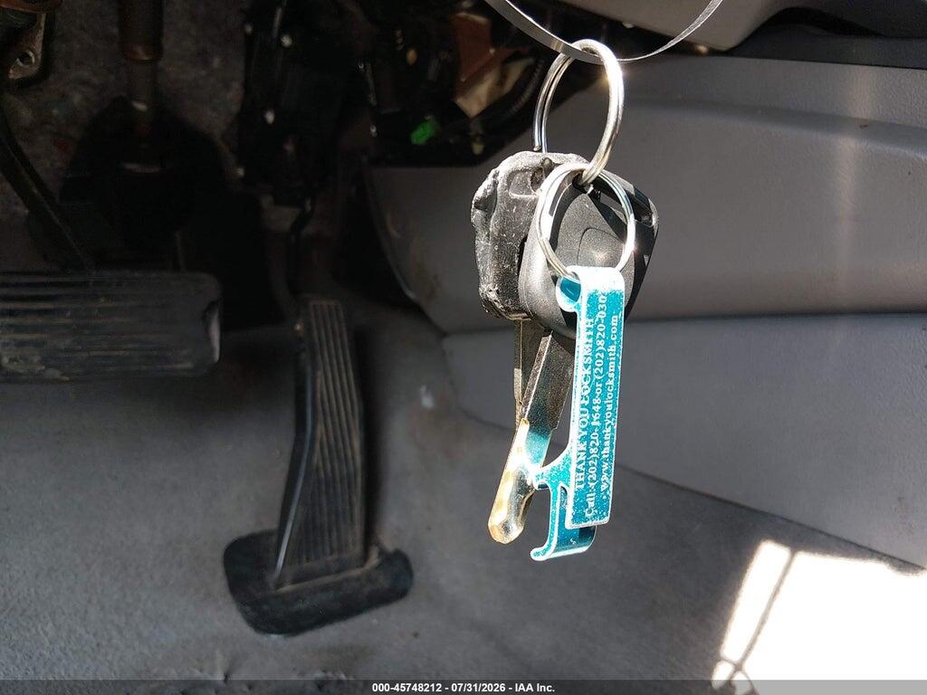 19XFA1F31AE057461 2010 HONDA CIVIC photo no. 11
