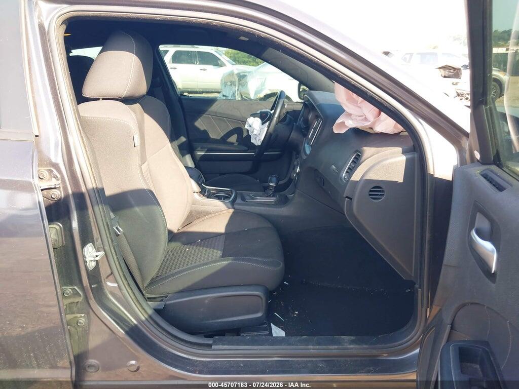 2C3CDXCT6KH575545 2019 DODGE CHARGER photo no. 5