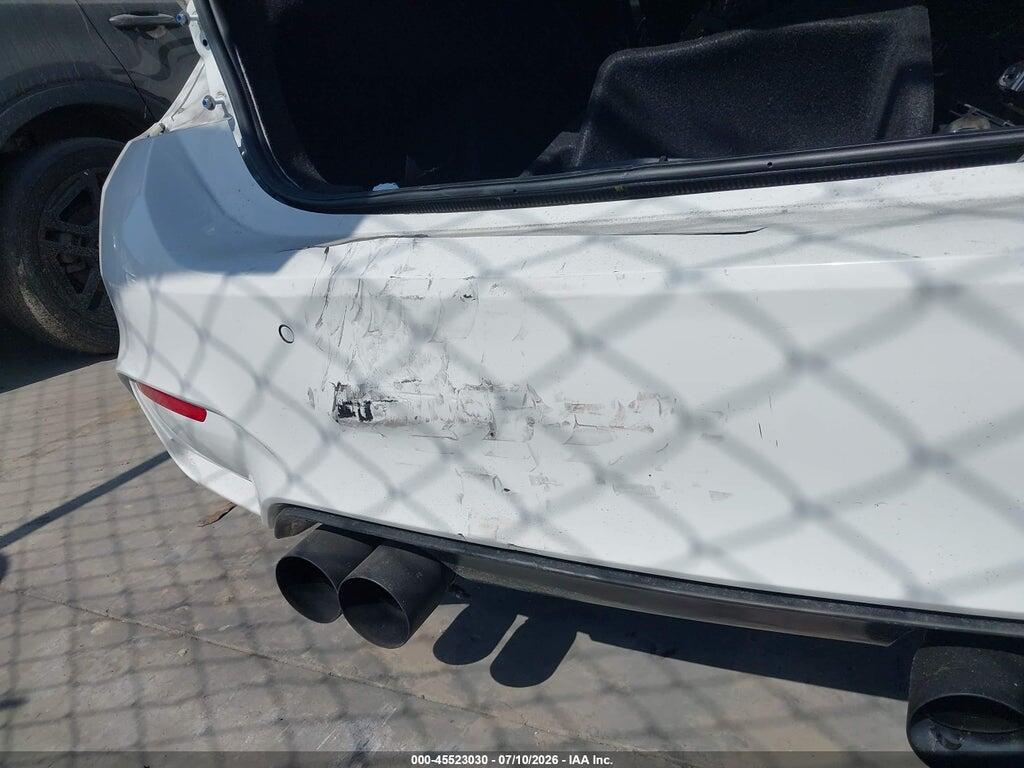 WBS3R9C59FK332443 2015 BMW M4 photo no. 6